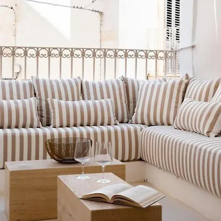 Apartment Il Convento Luxueux Avec Jacuzzi Au Coeur De Monopoli